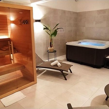 Hotel Les Nations The Originals Boutique Vichy Buitenkant foto