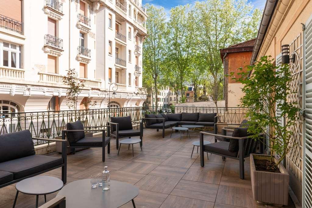 Hotel Les Nations The Originals Boutique Vichy Buitenkant foto