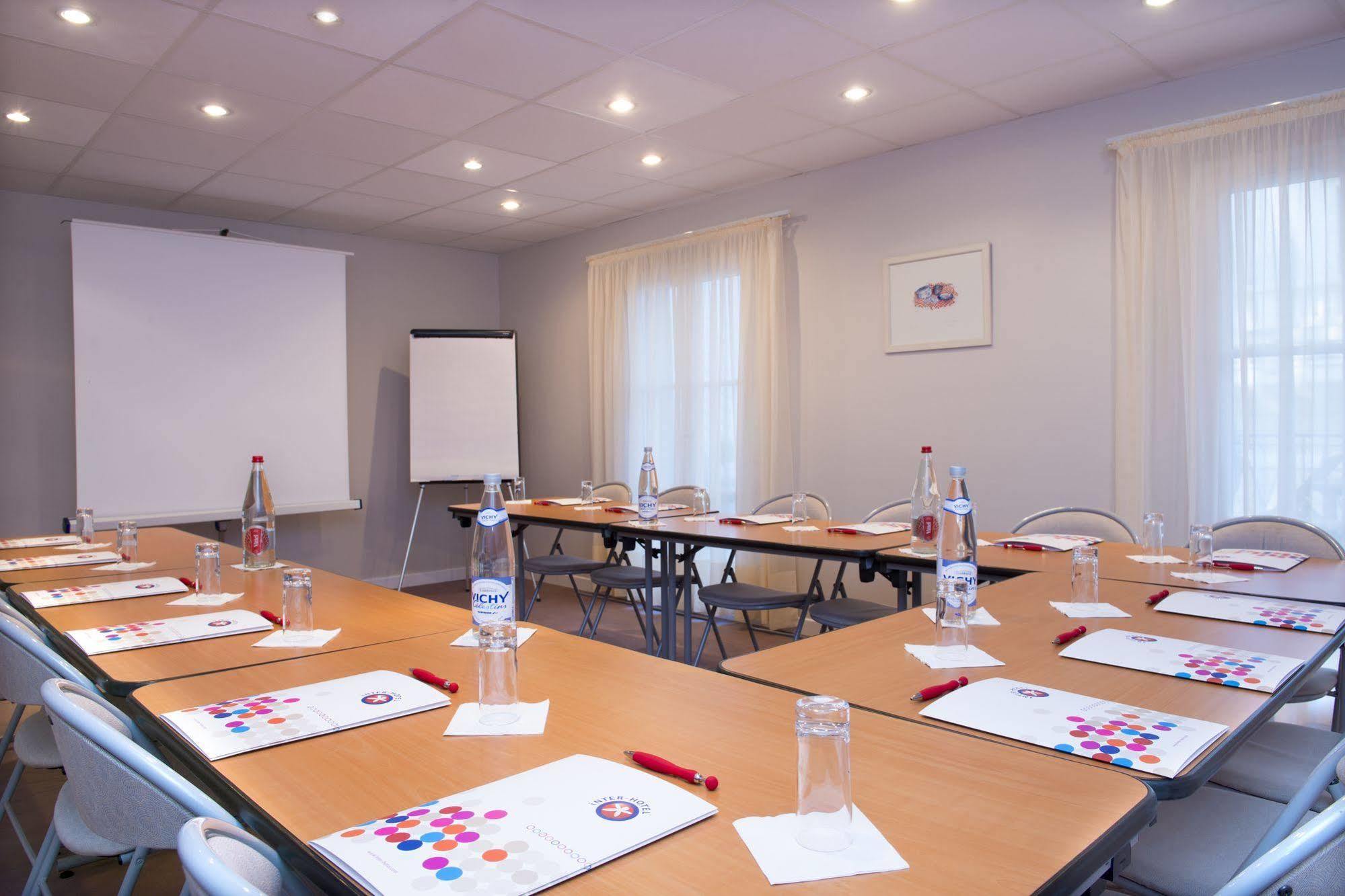 Hotel Les Nations The Originals Boutique Vichy Buitenkant foto